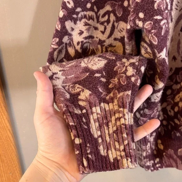 LC Lauren Conrad Floral Mock Neck Pullover Sweater in Wine Color Size Large - Picture 5 of 9